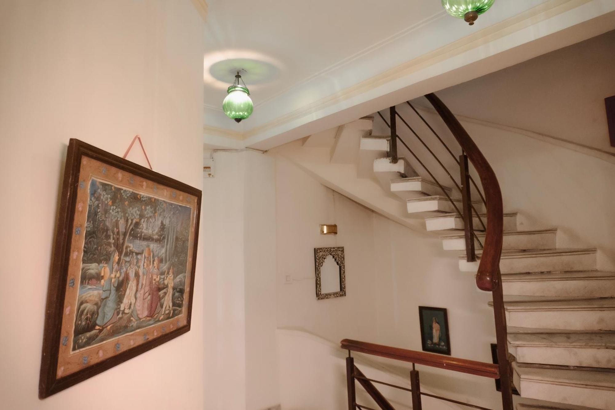 Hotel Pratap Bhawan Udaipur Bagian luar foto